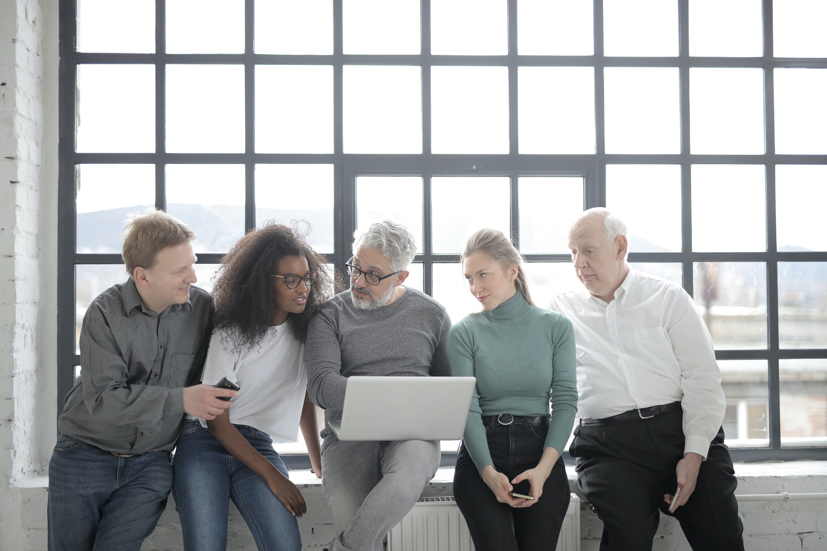 The featuees of a Fintech vacancies job posting
