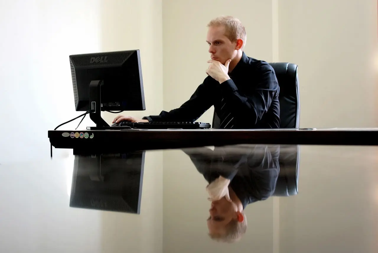 Recruitment cloud computing specialists